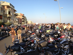 110° raduno Harley a Roma, 2013. INCREDIBILE !